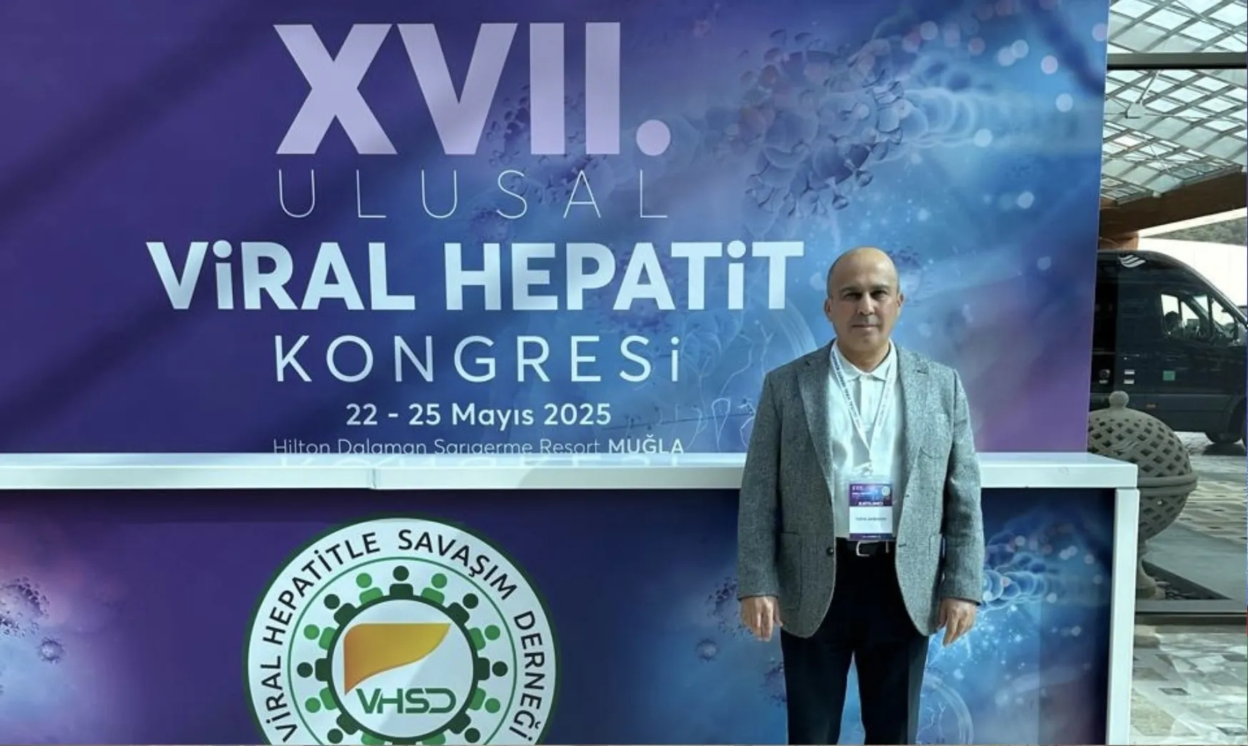 Dr. Tofiq Əkbərov  XVll Beynəlxalq Viral Hepatit Konqresində