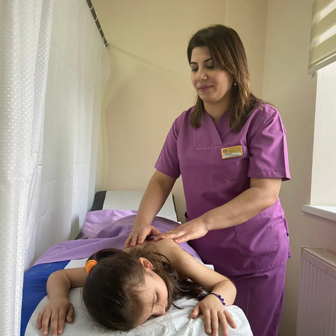 Masaj üzrə mütəxəssis  