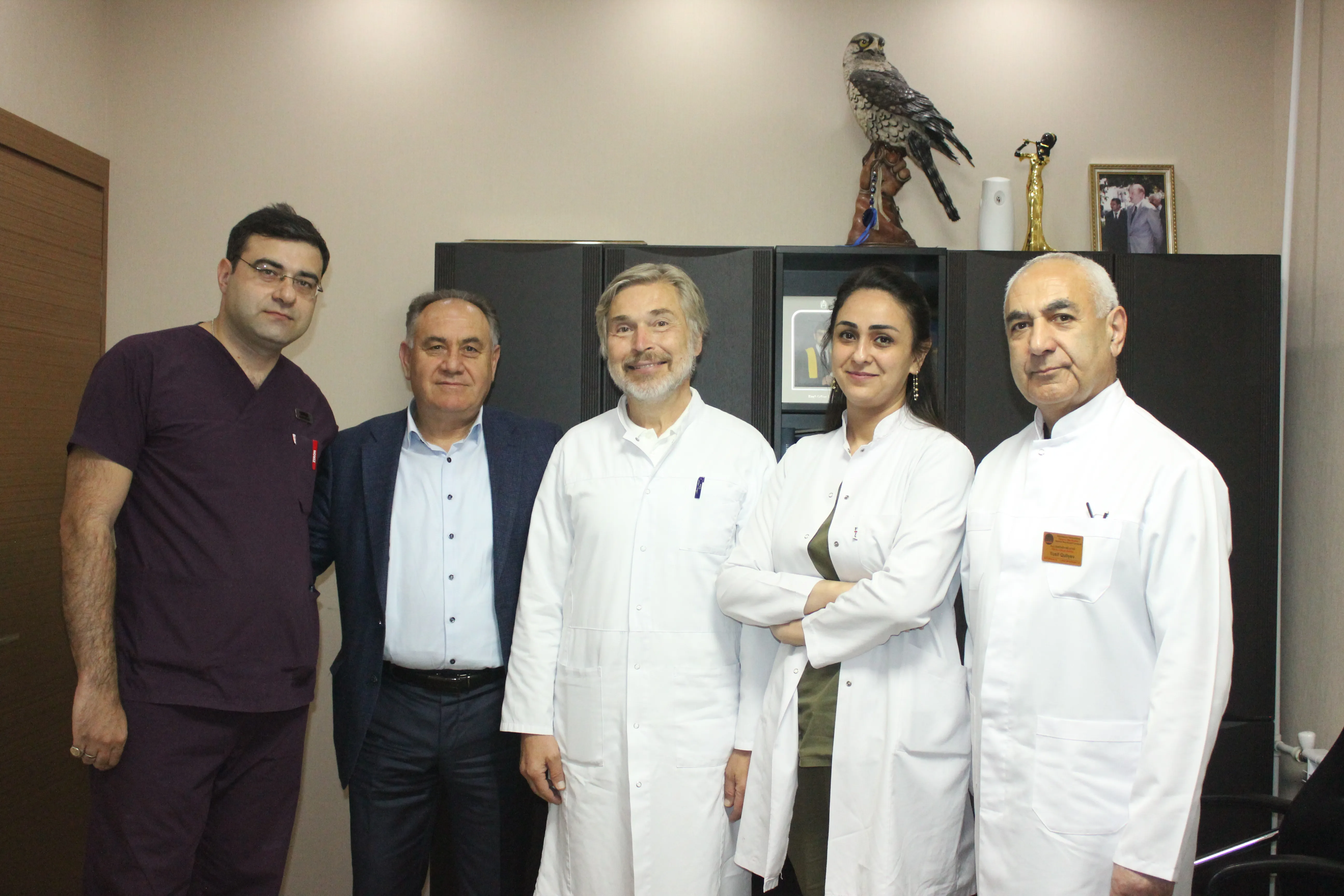 Almaniyalı professor Diaqnoz Tibb Mərkəzində