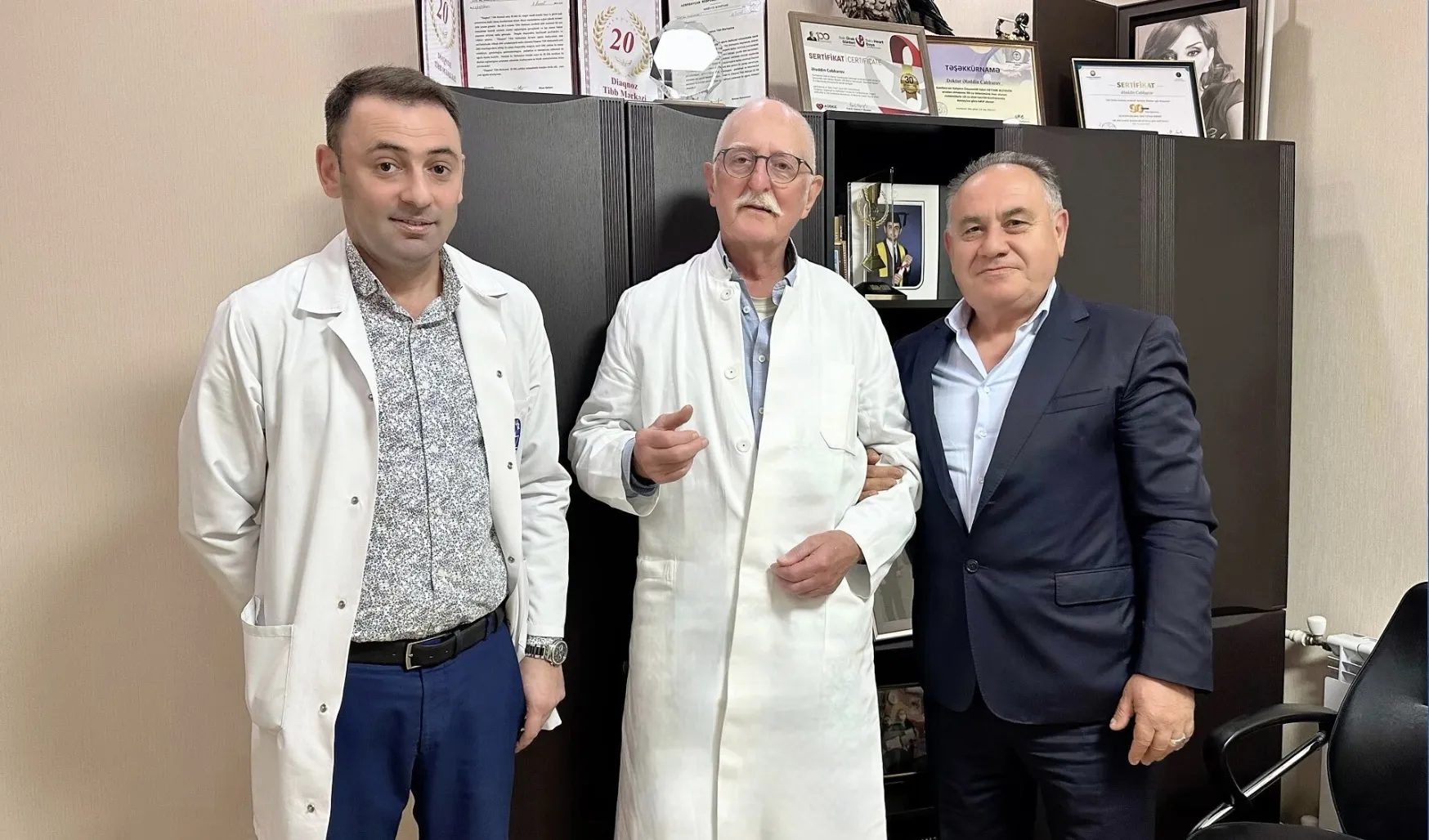 Almaniyalı ortoped-travmatoloq Diaqnoz Tibb Mərkəzində pasiyentləri ödənişsiz qəbul edir