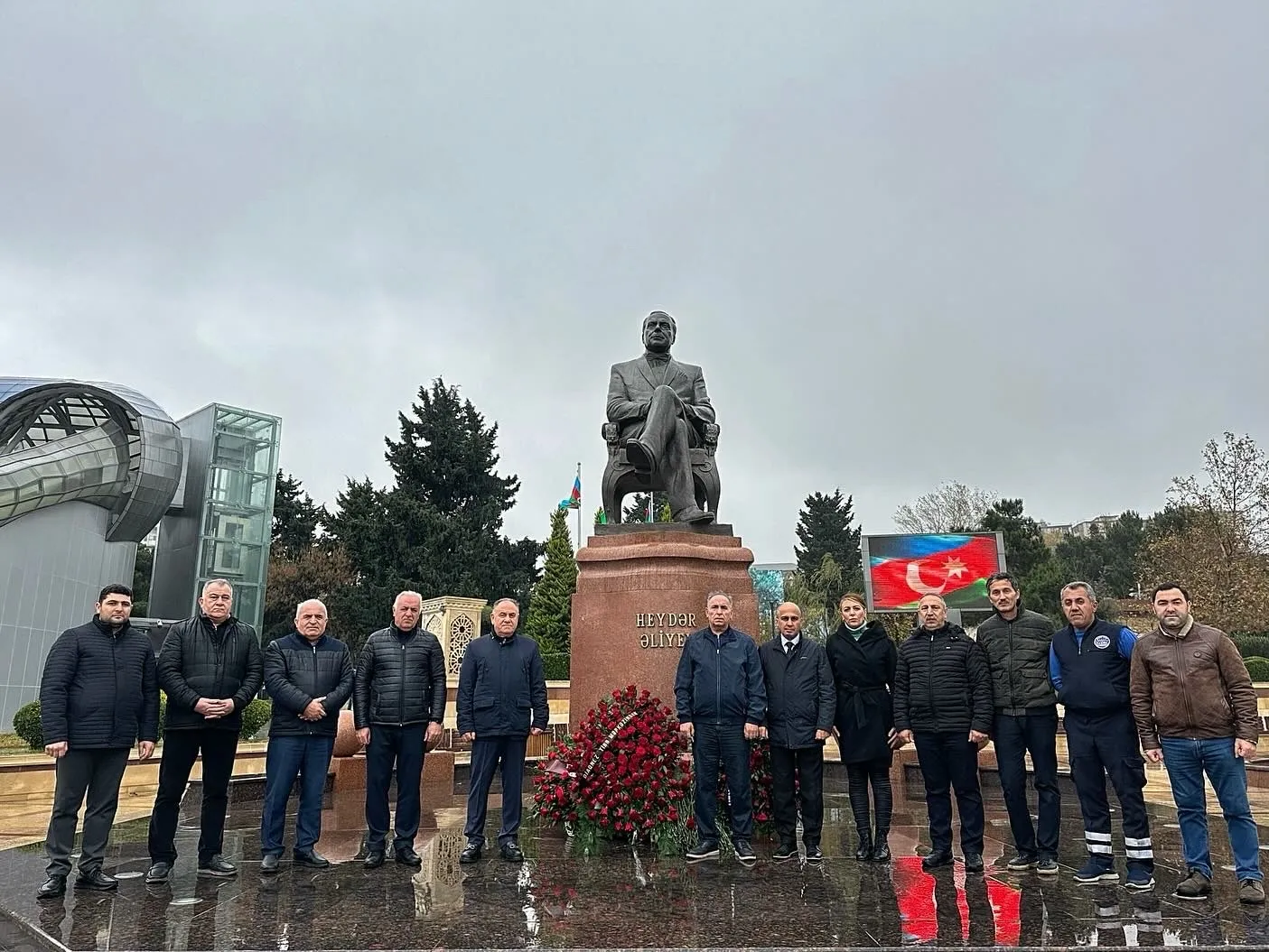 Hörmətlə anırıq